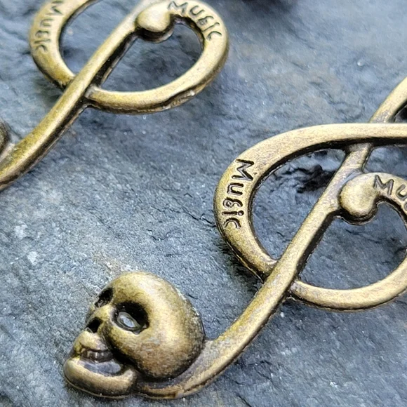 💥LAST PAIR💥Musical Skull Dangle Earrings - Picture 3 of 5